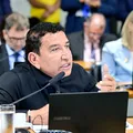 Magno Malta põe mandato em jogo após denúncia de agressão a enfermeira imagem