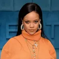 Mansão de Rihanna é alvo de atentado e polícia é acionada imagem