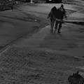 Mulher é salva de tentativa de abuso sexual por estudantes imagem