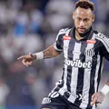 Neymar admite que "perdeu a cabeça" após polêmica com Robinho Jr. imagem