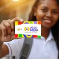 Pé-de-Meia reduz evasão escolar na Bahia em 50% em dois anos imagem