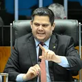 PF indicia suplente de Alcolumbre por suspeita de fraude em contratos imagem