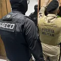 Quatro PMs são presos suspeitos de integrar milícia na Bahia imagem