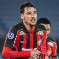 Reviravolta: clube desiste de empréstimo e Claudinho fica no Vitória imagem