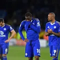 Saiba como o Leicester saiu da Champions para
3ª divisão em 10 anos imagem