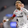Sem aviso, Neymar falta a treino do Santos e gera alerta imagem