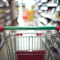 Supermercados não abrirão mais aos domingos; entenda nova regra imagem