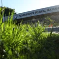UFBA abre 48 vagas para professores com salários de mais de R$ 8 mil imagem