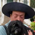 Veterano da Globo choca ao revelar: “Fiz suruba com 7 pessoas” imagem