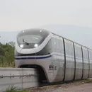 BYD assume linha de trem inacabada e transporta 100 mil passageiros por dia