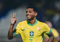 Aclamado por Ceni, Joia de 17 anos deixa Seleção e retorna ao Bahia