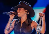 Ana Castela é processada em R$ 700 mil após acusação de maus-tratos