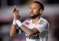 Após discutir com torcedor, Neymar promete ficar longe de polêmicas