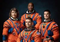 Astronautas da NASA citam aproximação crítica: "Lua está maior" imagem