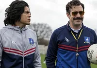 Ator que viveu jogador em Ted Lasso vira atleta profissional imagem