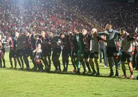 Atual campanha do Vitória na Série A iguala time histórico de 2013
