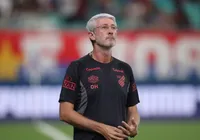 Bahia é exaltado por técnico do Athletico: "Não é fácil para ninguém"