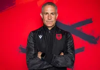 Brasileiro tenta vaga na Copa do Mundo para manter tabu de 100 anos