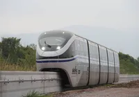 BYD assume linha de trem inacabada e transporta 100 mil passageiros por dia imagem