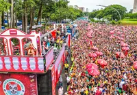Cadete das Forças Armadas é preso por assediar PM em bloco de Carnaval imagem