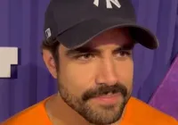 Caio Castro abre o jogo sobre carreira de ator: "Meu passado não me define"