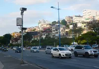 Caiu em radar escondido? Lei pode anular multas aplicadas a motoristas