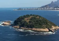 'Caribe' brasileiro se esconde entre paredões de pedra; conheça imagem