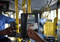 Cobrador de ônibus é demitido após roubar dinheiro de passagens