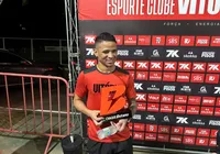 Com mais um golaço, Erick brinca sobre boa fase: "Ativo o hacker" imagem