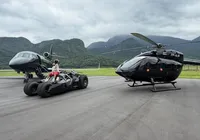 De Batmóvel a Ferrari: veja preço dos carros de luxo da Seleção Brasileira imagem