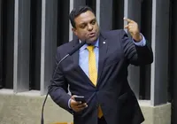 Deputado de direita critica Flávio Bolsonaro por ligação com Vorcaro imagem