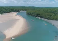 Destino escondido no Nordeste oferece praias preservadas e lazer imagem