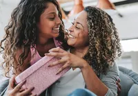 Dia das Mães deve aquecer varejo baiano em R$ 15 bilhões