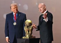 Dirigentes da Itália reagem ao convite de Trump para a Copa do Mundo imagem