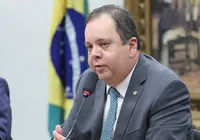 Em sabatina para o TCU, Elmar critica interferência no Legislativo