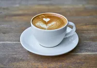 Estudo revela a quantidade ideal de café para proteger a saúde mental imagem