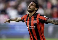 Ex-Bahia vive auge na Europa em ano mais artilheiro da carreira