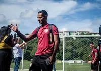 Ex-Vitória, Mateus Gonçalves lança curso após sair da prisão: 'Superação' imagem