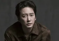 Famoso ator de k-dramas é encontrado morto em apartamento aos 44 anos