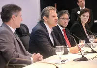 Fernando Haddad cede à pressão e vai disputar eleição em São Paulo imagem