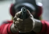 FGTS na mira: deputados discutem liberação para compra de armas imagem