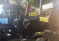 Gari morre esmagado após caminhão bater em carro de entulho na Garibaldi