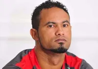 Goleiro Bruno: Disque Denúncia emite cartaz de foragido