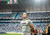 Grêmio x Vitória: onde assistir, arbitragem, escalações e desfalques imagem