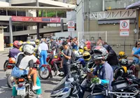 Greve de ônibus: mototaxista fatura em 4h o lucro de um dia inteiro