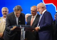 Haddad deixa Ministério da Fazenda para disputar eleições imagem