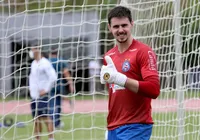 Herói de título pelo Bahia, goleiro é anunciado por clube paulista