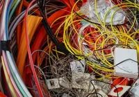 Homem compra 25 kg de lixo por R$ 580 e recebe pequena fortuna