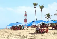 Homem é encontrado morto após se afogar na Praia de Itapuã