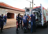 Idosa morre após ser resgatada com larvas na boca em casa de repouso imagem
